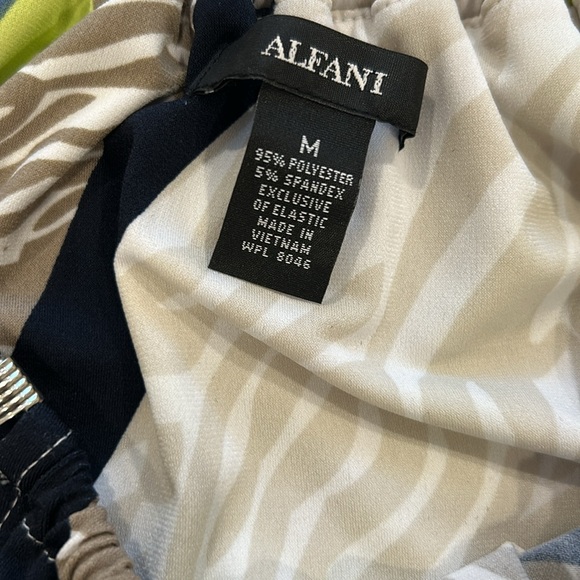 Alfani Women's Sleeveless Top, Size M, Boho, Tropical, Geometric NWT - Picture 2 of 6